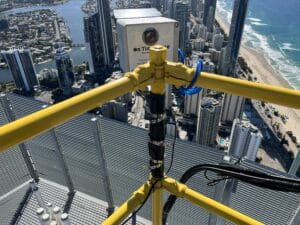 time lapse camera installed to hand rail mount